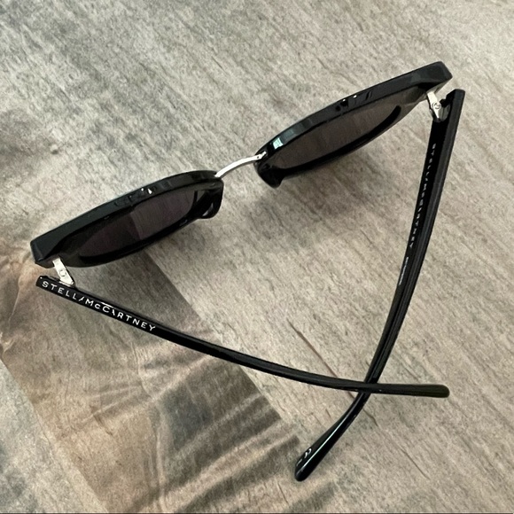 STELLA MCCARTNEY CAT EYE SUNGLASSES - Picture 2 of 10